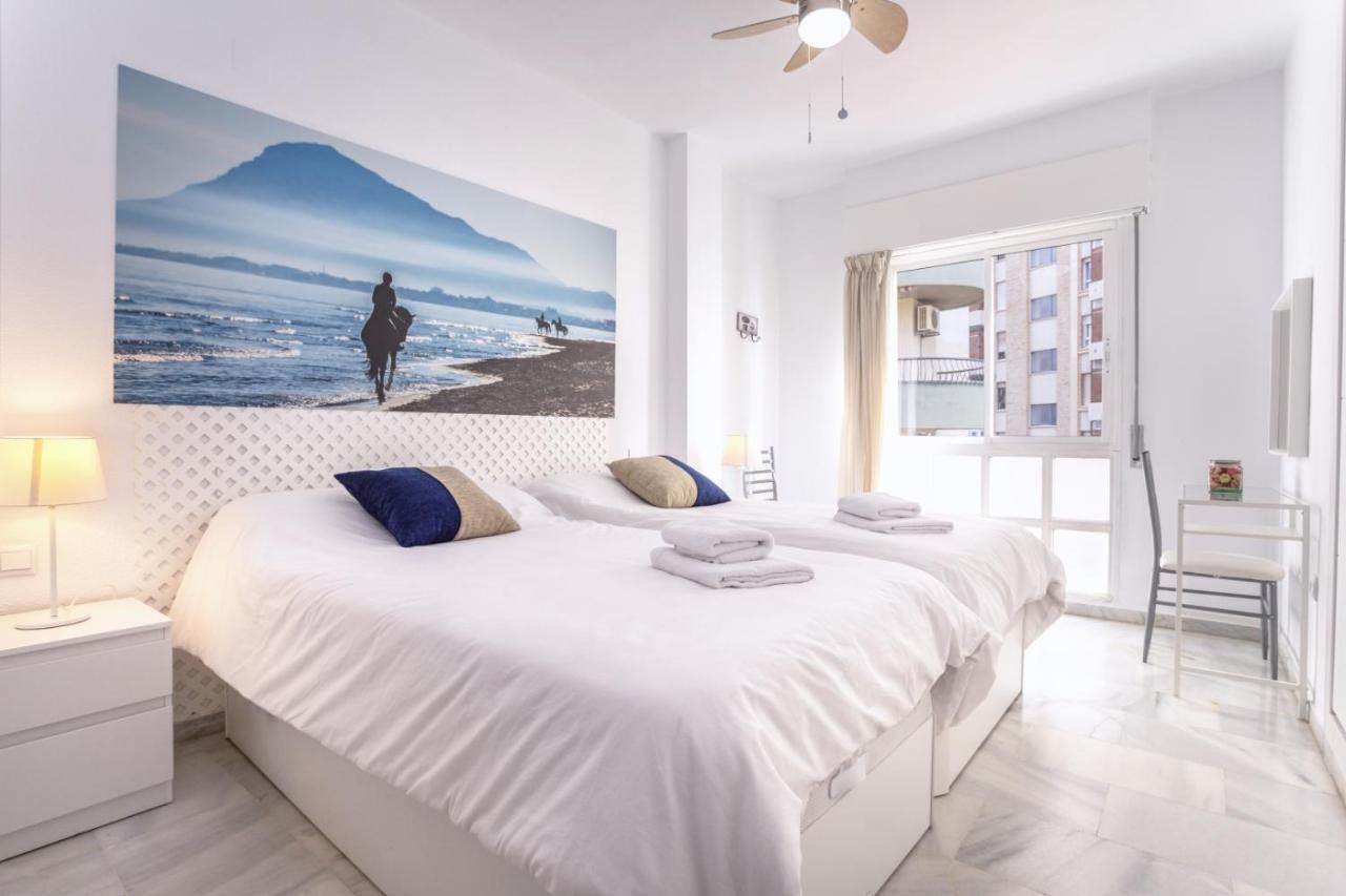מאלגה Rentcostadelsol Malagueta Arenal מראה חיצוני תמונה