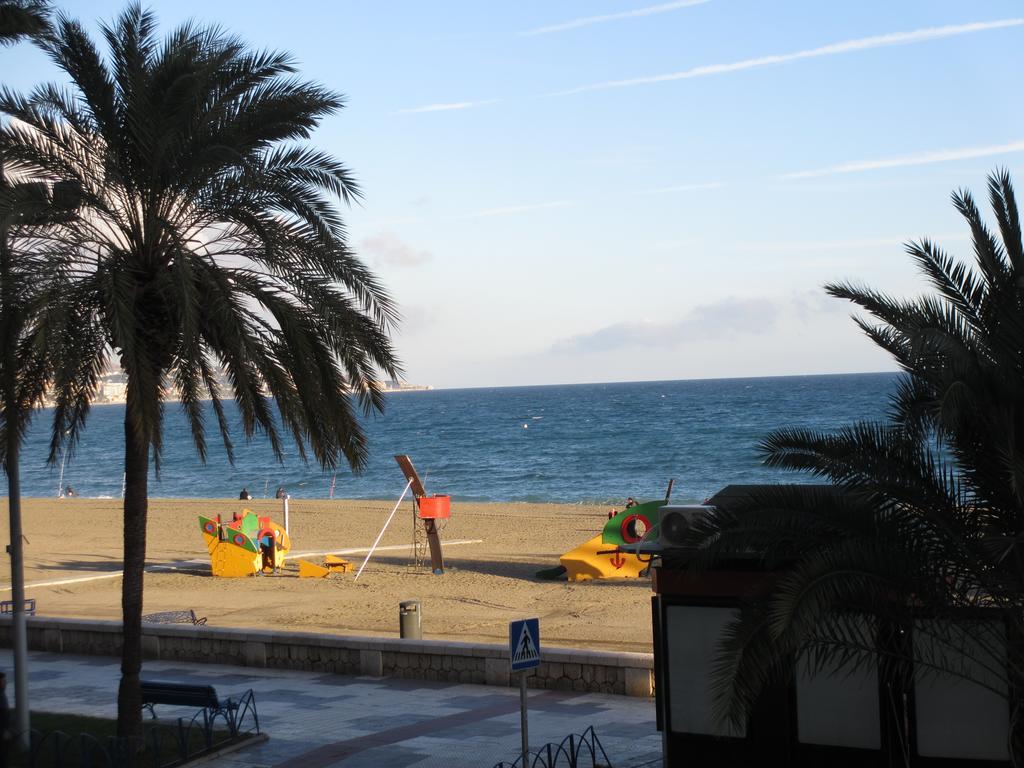 מאלגה Rentcostadelsol Malagueta Arenal מראה חיצוני תמונה